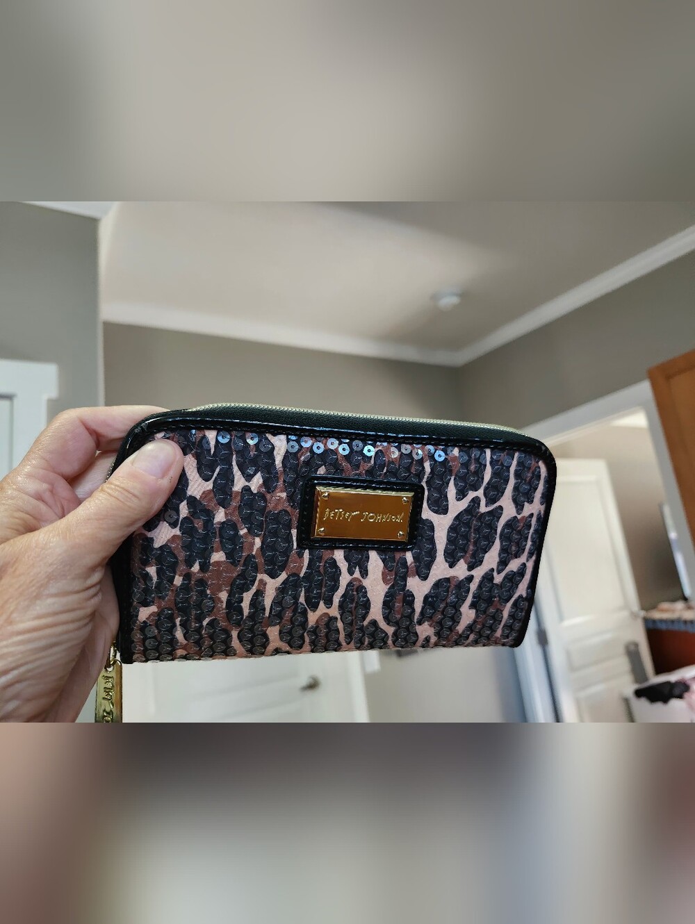 Like New, Betsey Johnson Black Sequin Leopard Print Zip Wallet.
